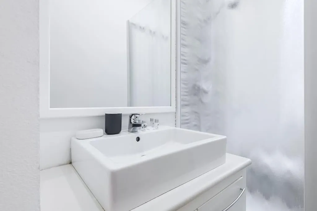 Easylife - Elegant Flat In Pta Venezia Apartment Milan Italy