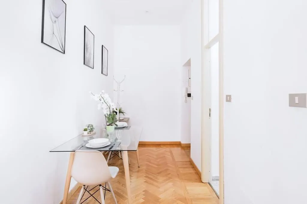 Apartamento Easylife - Elegant Flat In Pta Venezia Milán