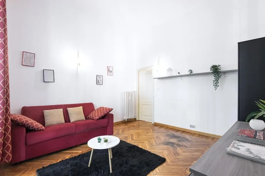 Apartamento Easylife - Elegant Flat In Pta Venezia Milán Italia